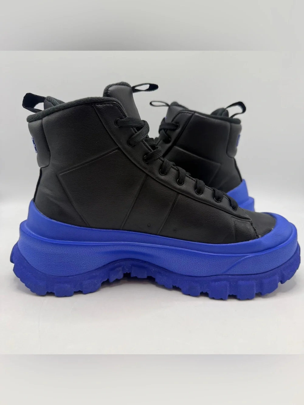 Nike Blazer Roam Mid Winterized Women’s 7 Black Racer Blue FQ9065-001